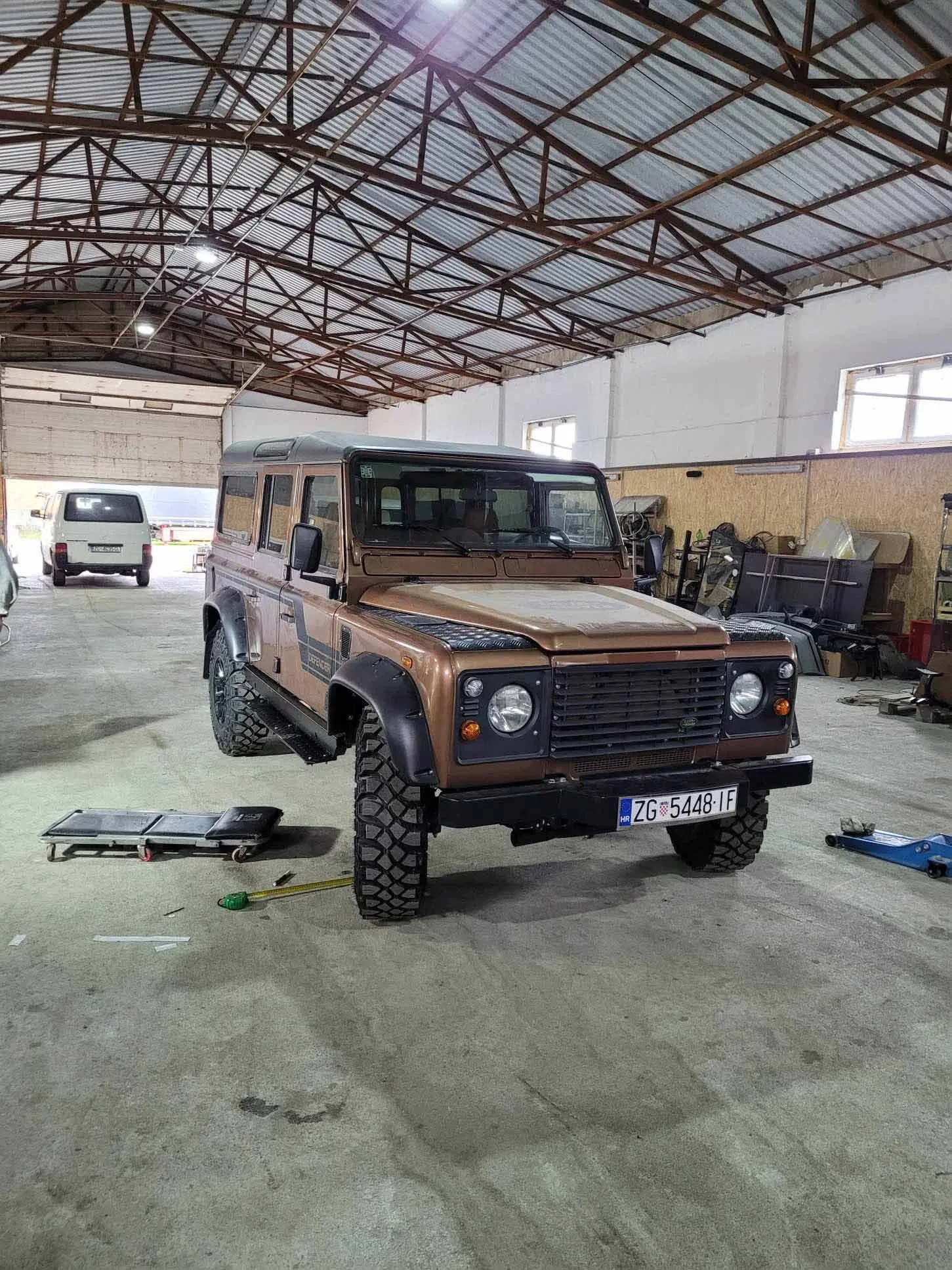 Not a garage. A restoration atelier.