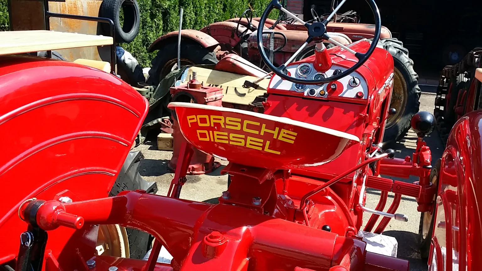 Archivbild 6 zum Projekt Porsche-Diesel Super 308