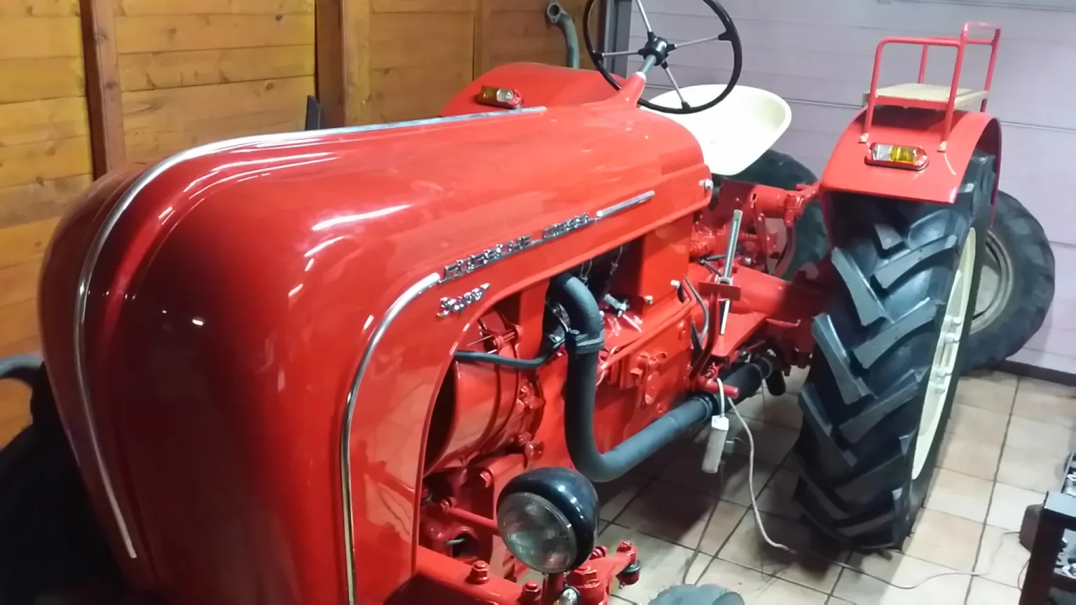 Archivbild 9 zum Projekt Porsche-Diesel Super 308