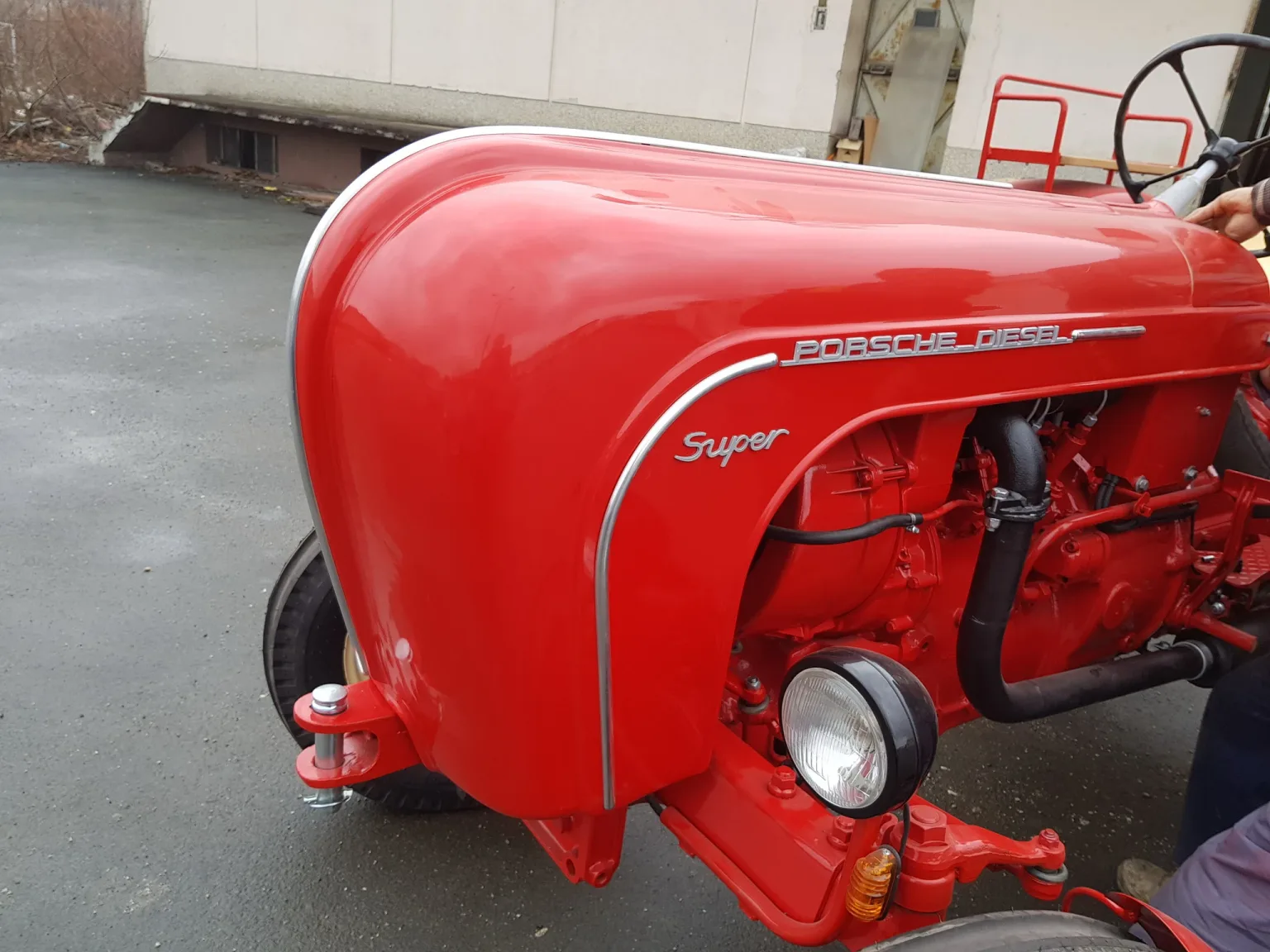 Archivbild 13 zum Projekt Porsche-Diesel Super 308