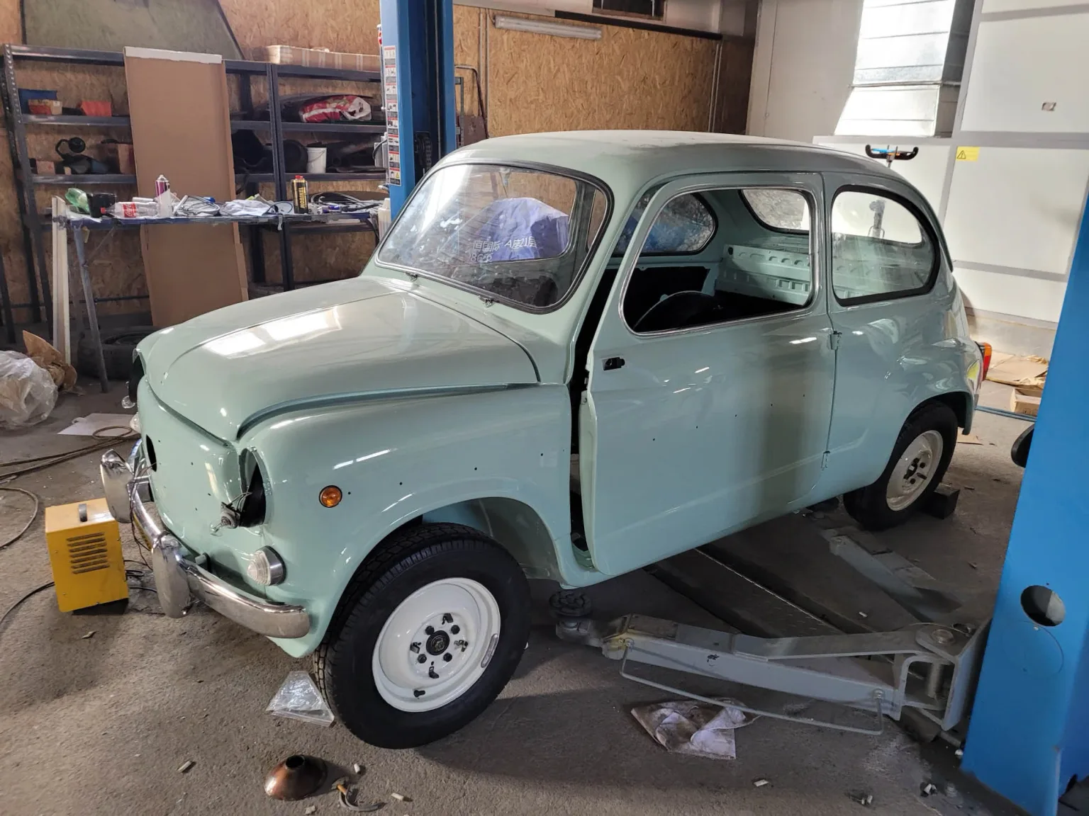 Archivbild 12 zum Projekt Zastava 750